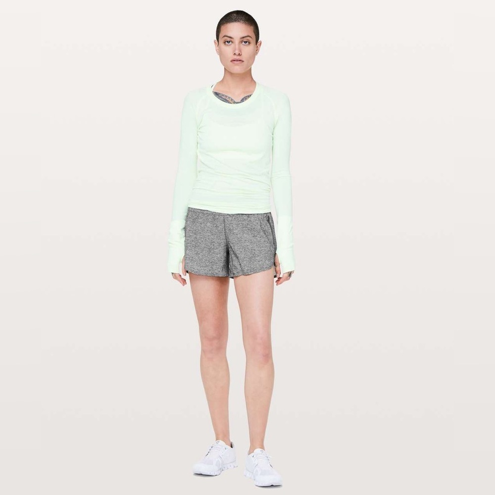 Lululemon Tracker Short V *4"
Heathered Black
